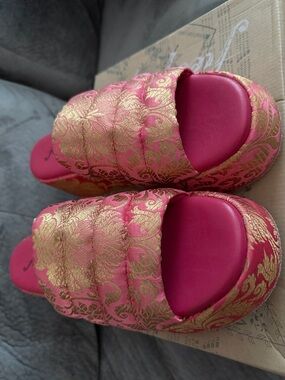 Free People Almost Paradise Platform. Coral Brocade